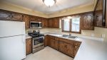 917 Westlyn Ct Farmington MN-small-028-034-Kitchen-666x403-72dpi