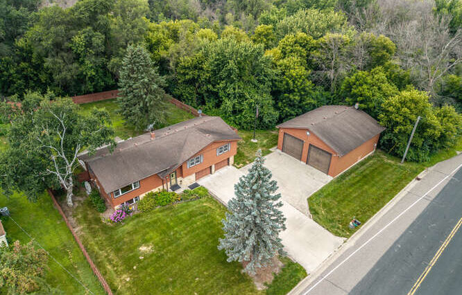 20155 Biscayne Ave Farmington-small-001-035-Overview-666x500-72dpi