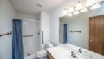 109 Oak St Farmington MN 55024-small-020-012-Primary Bath-666x444-72dpi