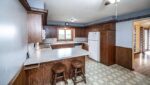 021-041-KitchenBreakfast-666x386