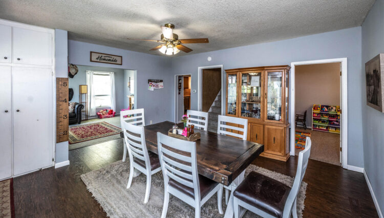 628 5th St NW Faribault MN-large-009-003-Dining Room-1500x827-72dpi