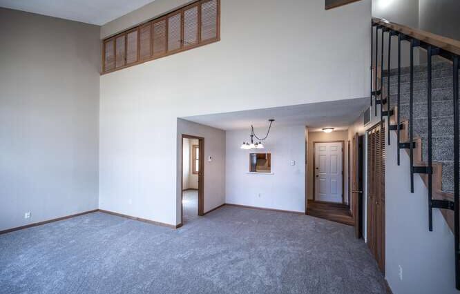 910 9th St Farmington MN 55024-small-008-002-Living Room-666x444-72dpi