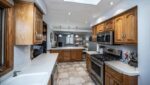 020-007-Kitchen-666x406