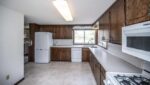 032-008-Kitchen-666x386